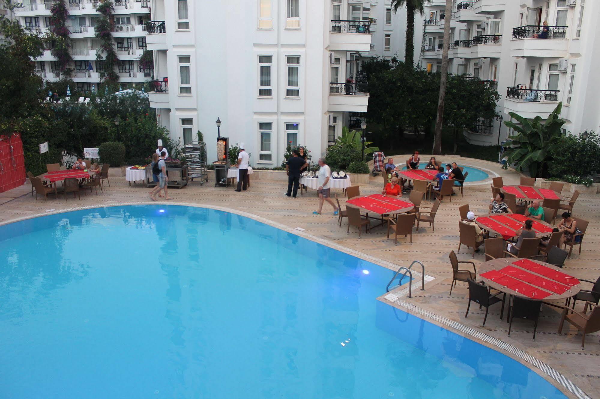 Xeno Hotels Club Mare Kargicak  Bagian luar foto