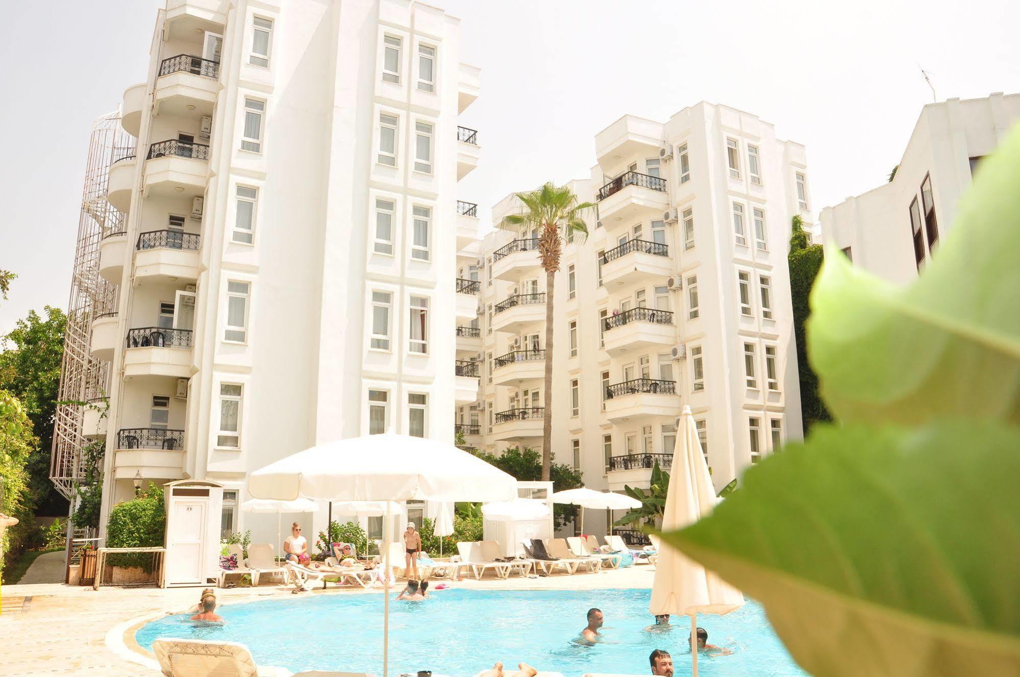 Xeno Hotels Club Mare Kargicak  Bagian luar foto