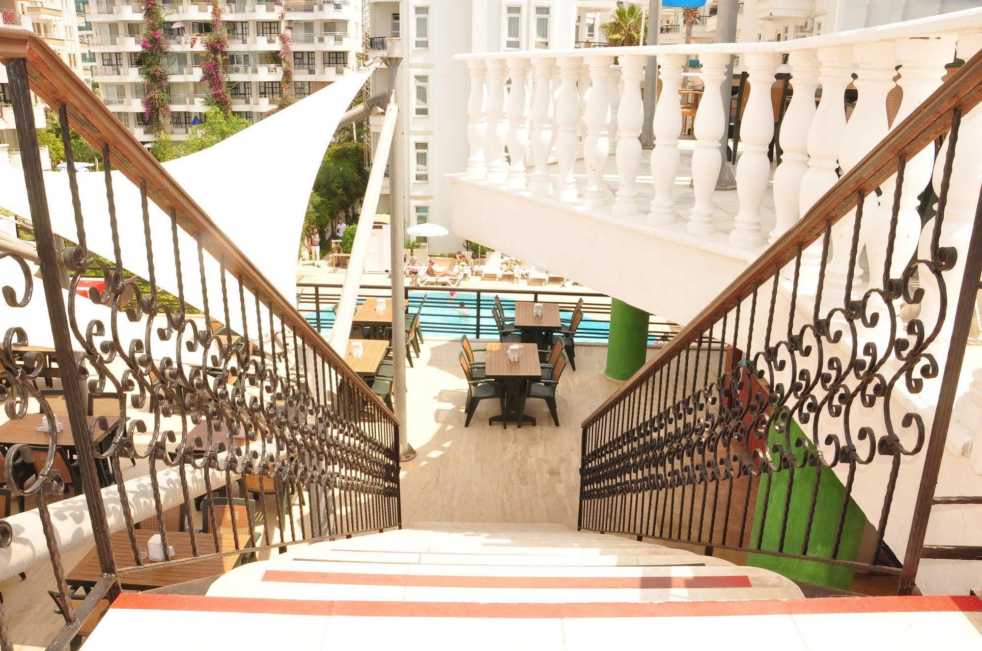 Xeno Hotels Club Mare Kargicak  Bagian luar foto